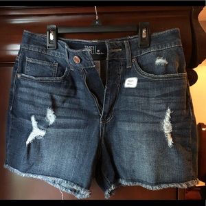 Time and Tru Jean shorts size 12 distressed